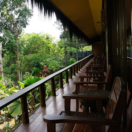 Samboja Lodge Balikpapan  Exterior photo