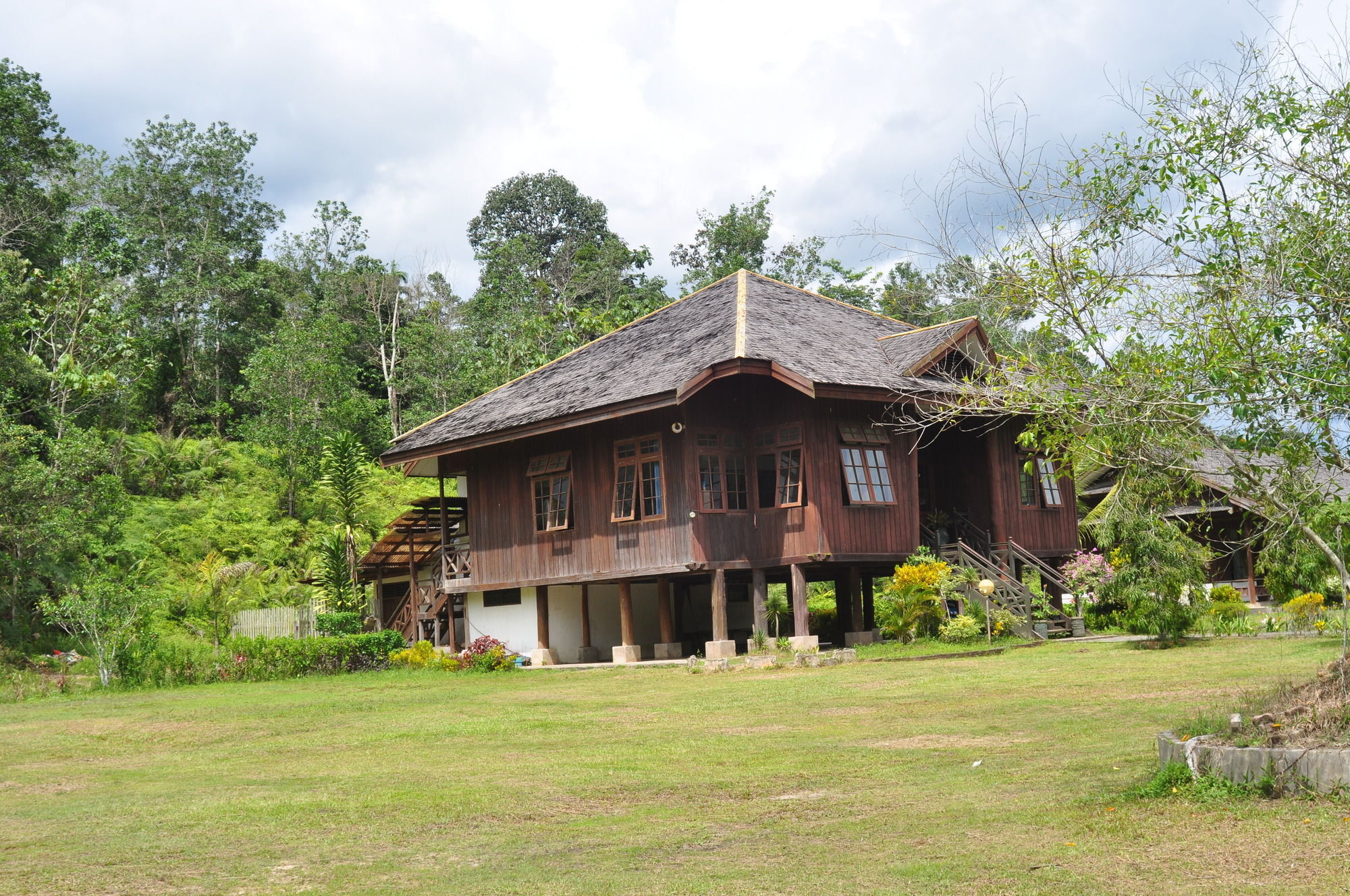 Samboja Lodge Balikpapan  Exterior photo
